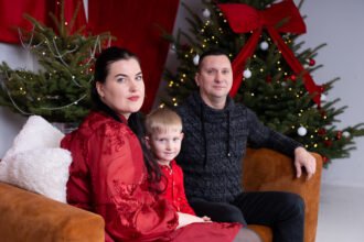 Karolina – kalėdinė fotosesija Kaune | BARVIN studio